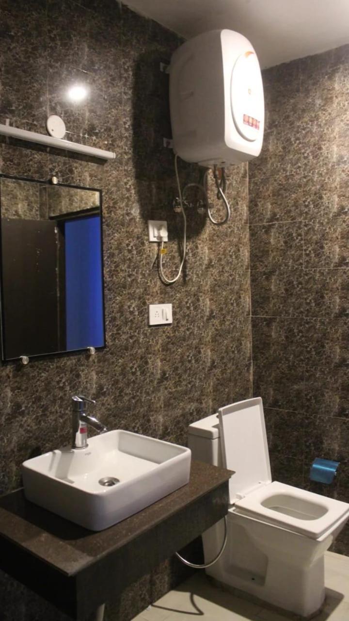 Hotel Stay Well Banikhet Cameră foto
