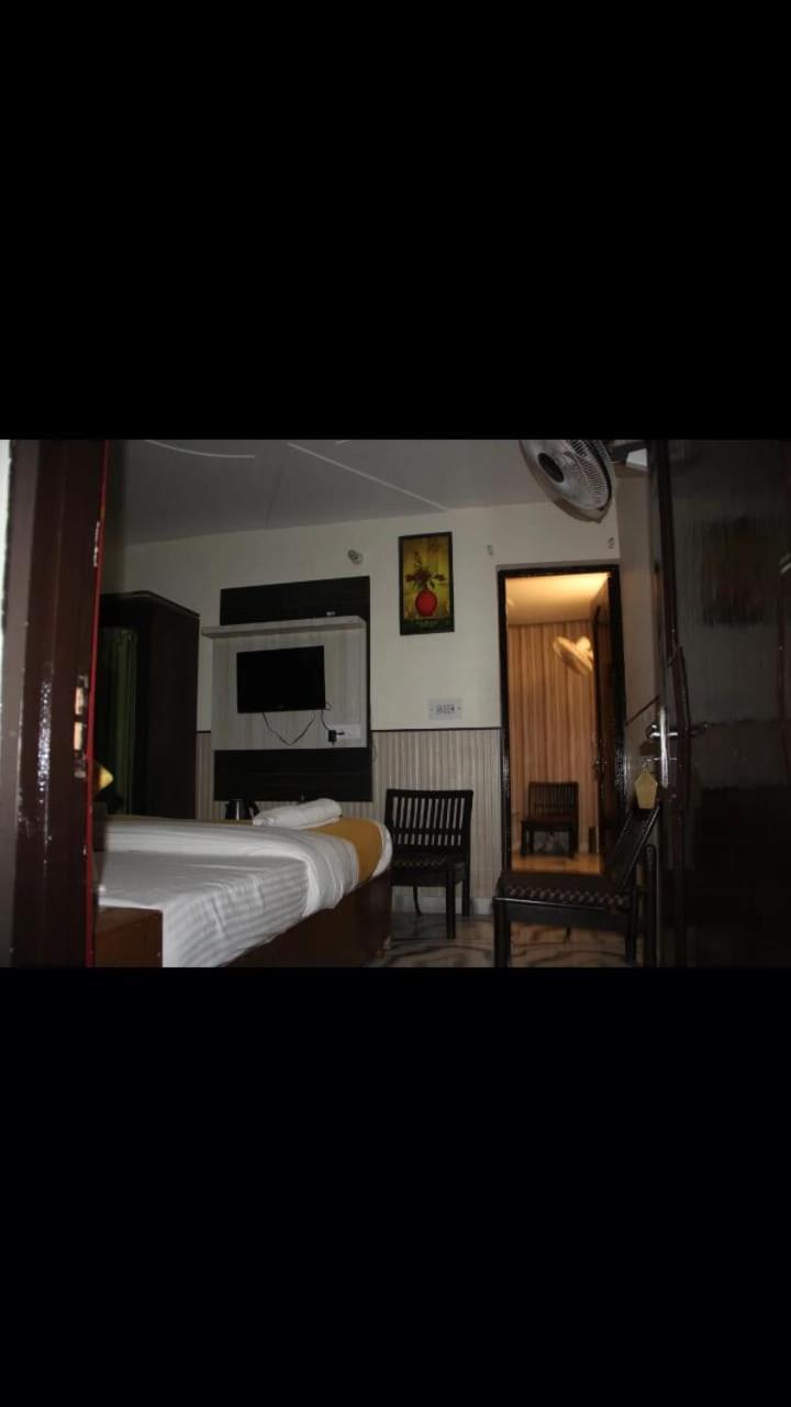 Hotel Stay Well Banikhet Exterior foto